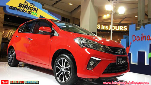 Review Daihatsu Sirion