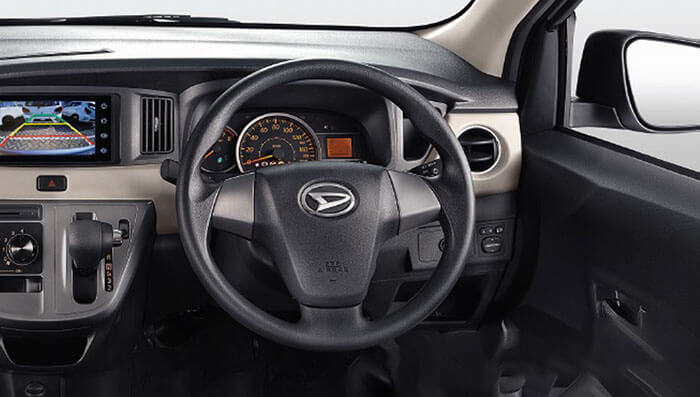 new-daihatsu-sigra-steering-wheel