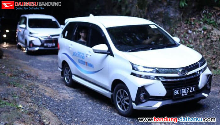 Laris Mana Antara Terios dan Xenia ?