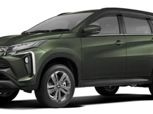 Daihatsu Terios SUV berwarna hijau.